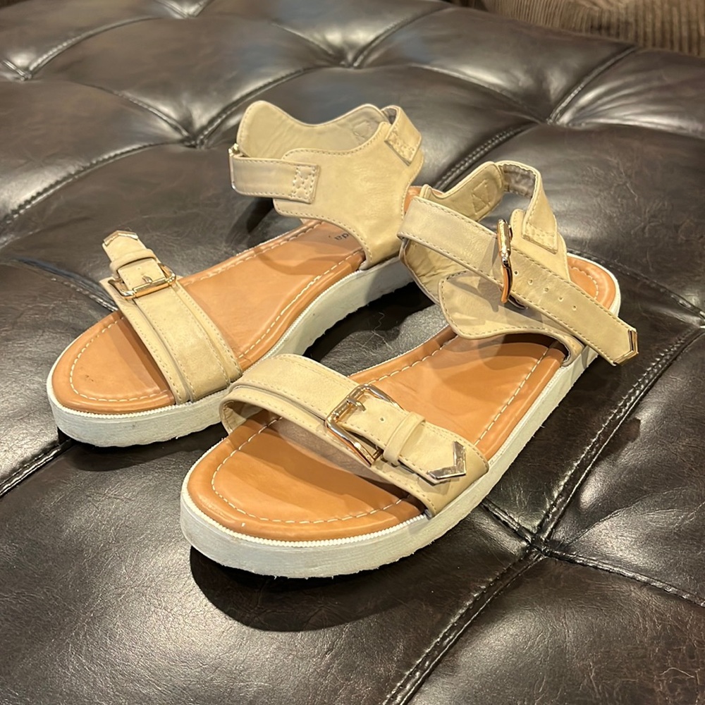 fashion sandals